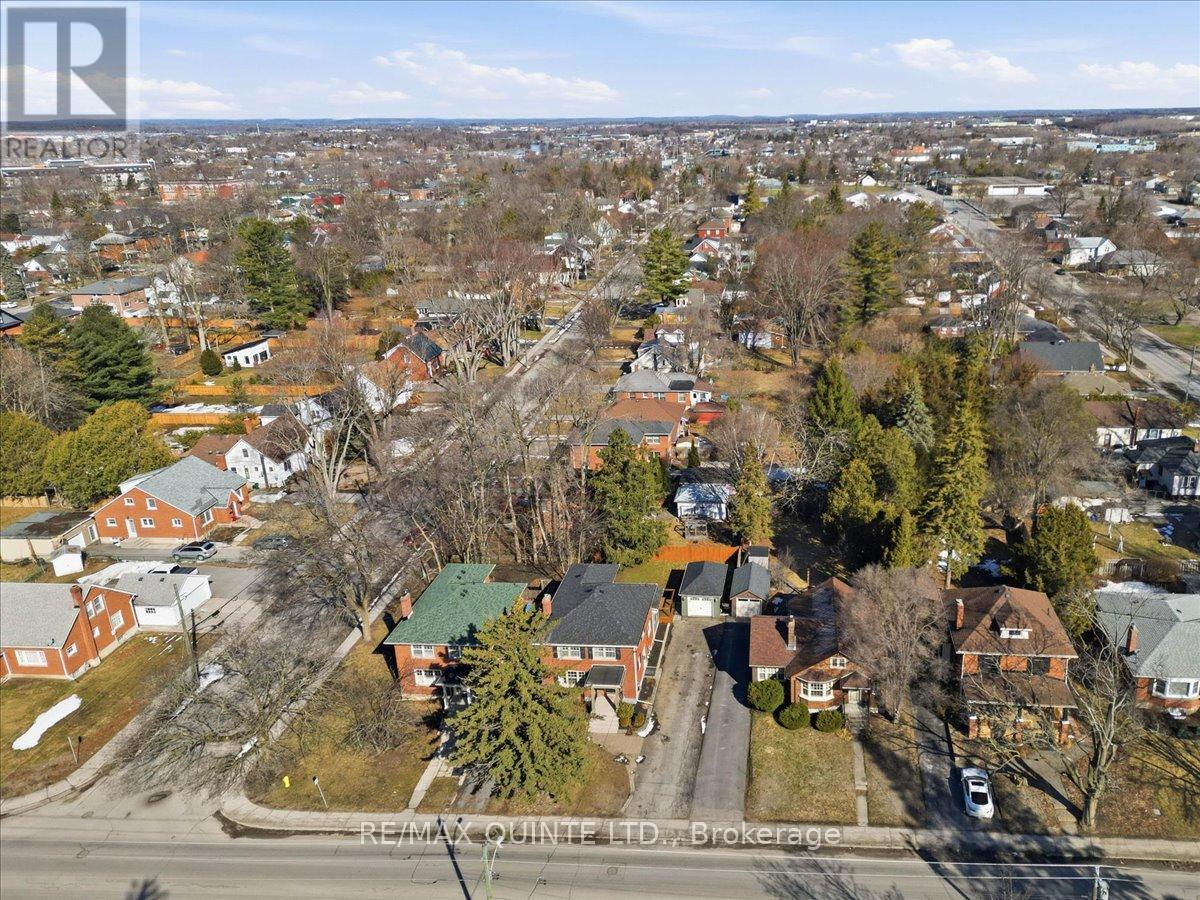 238 VICTORIA AVENUE — photo 45