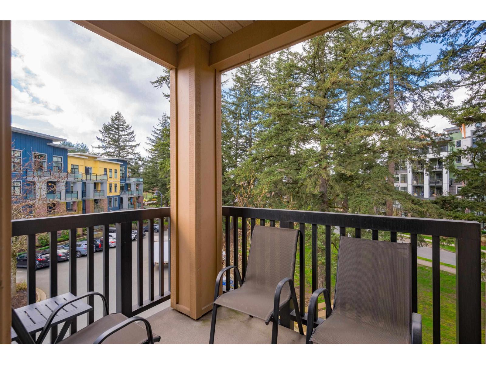 304 45530 MARKET WAY, Garrison Crossing