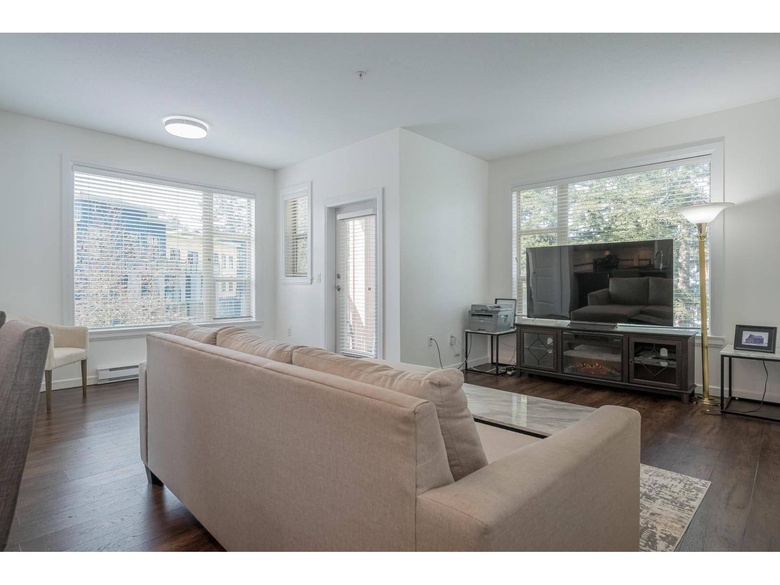 304 45530 MARKET Way - photo 2