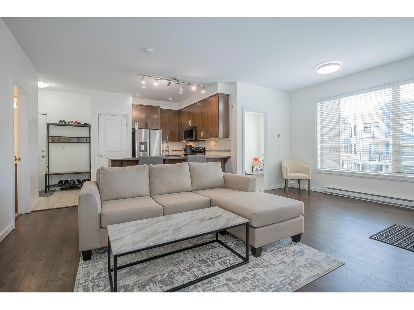 304 45530 MARKET WAY, Garrison Crossing — photo 6