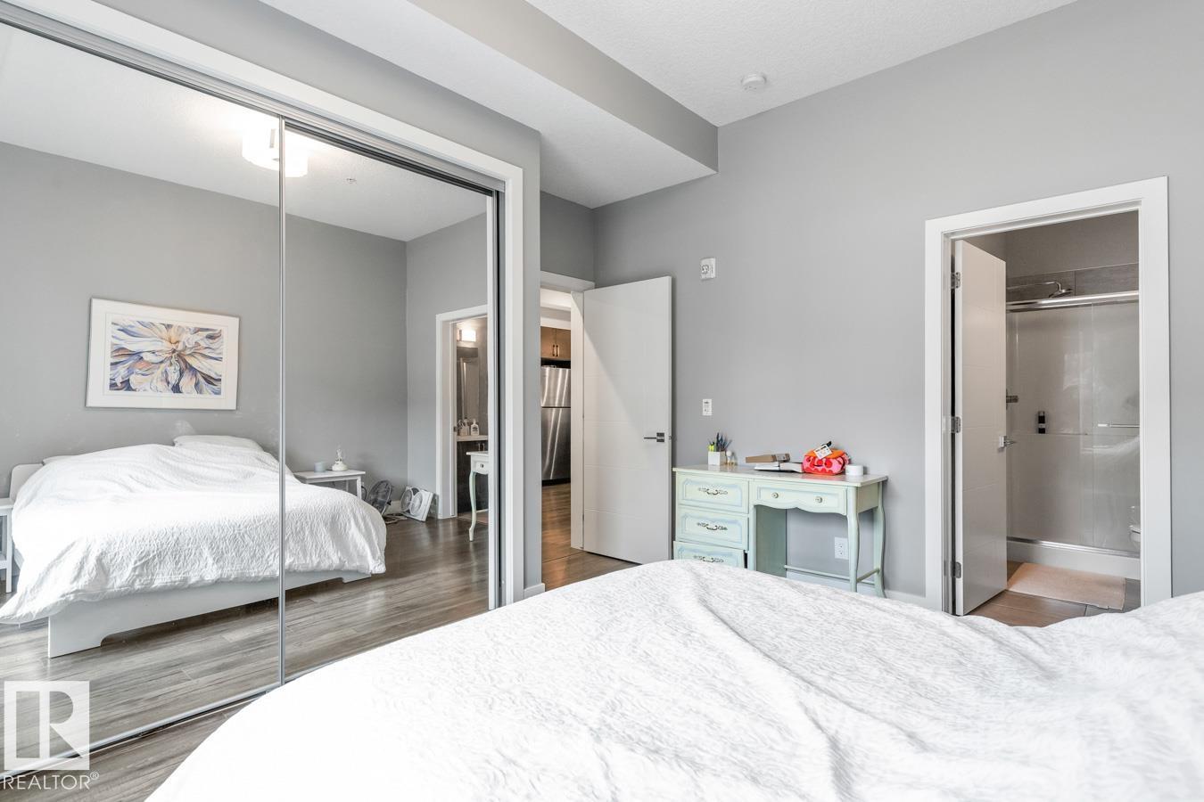 #102 10006 83 AV NW NW, Edmonton