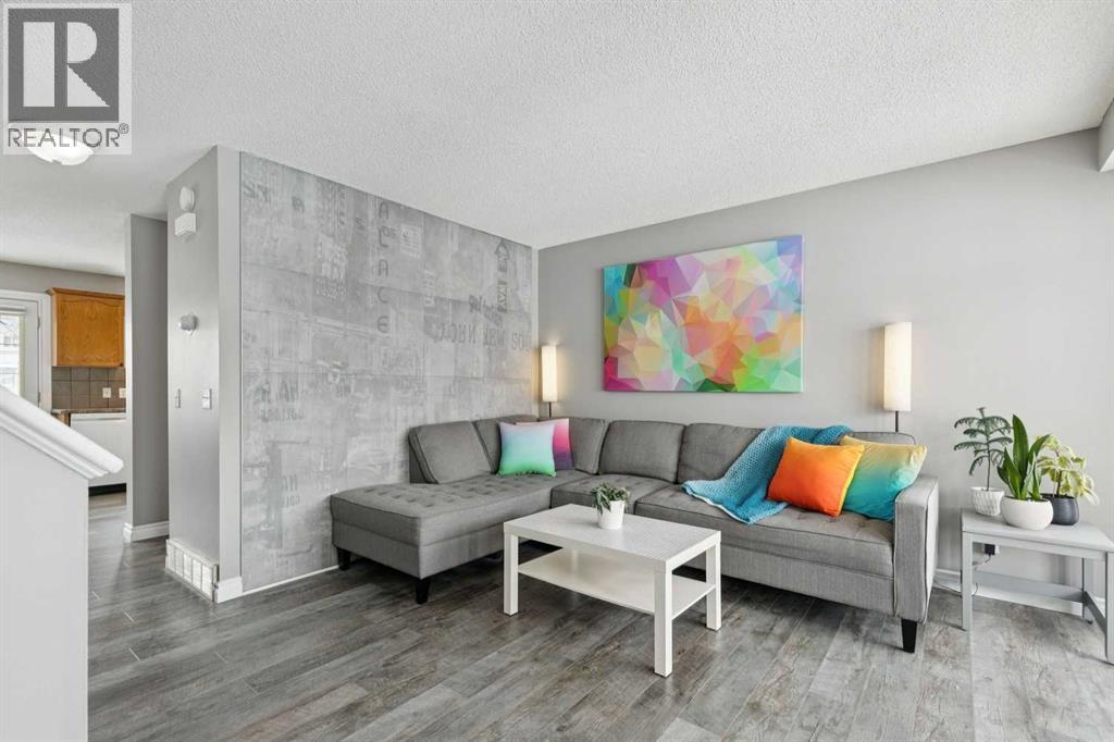 Single Family House for Sale in  Hidden Hills Way NW Hidden Valley Calgary 