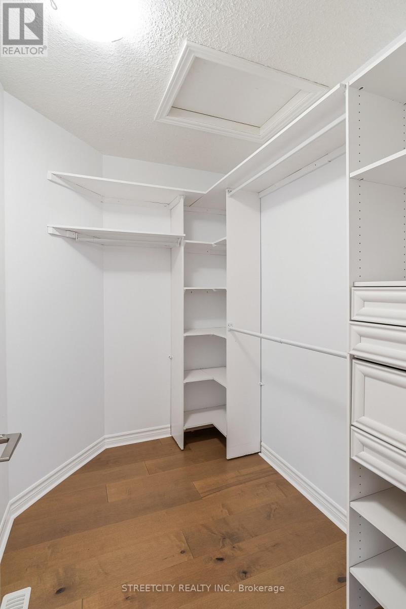 1126 NORTH WENIGE DRIVE Property Photo