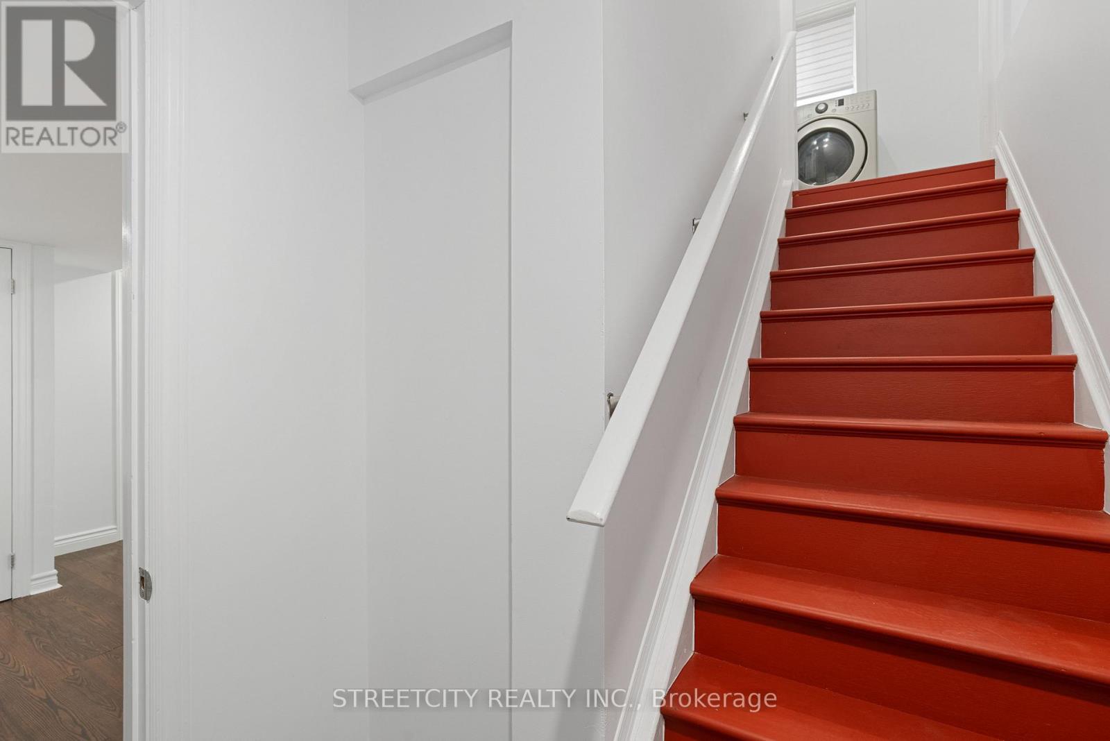 1126 NORTH WENIGE DRIVE Property Photo