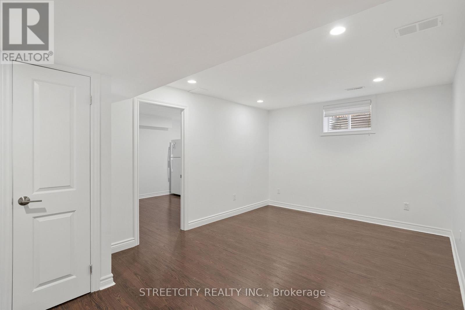 1126 NORTH WENIGE DRIVE Property Photo