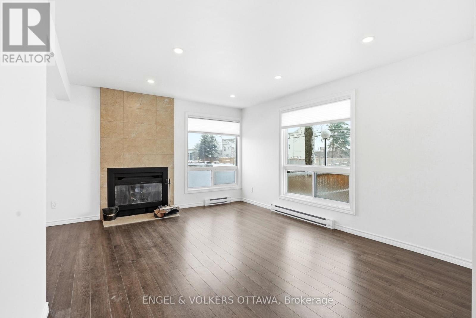 311 PRESLAND ROAD - 3