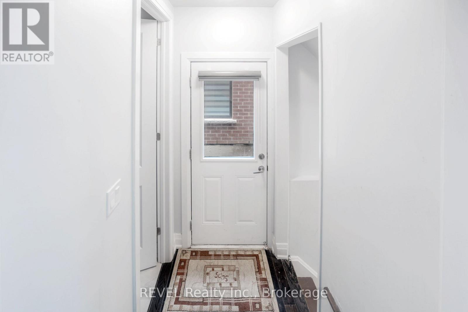 795 QUEENSTON BOULEVARD — photo 31