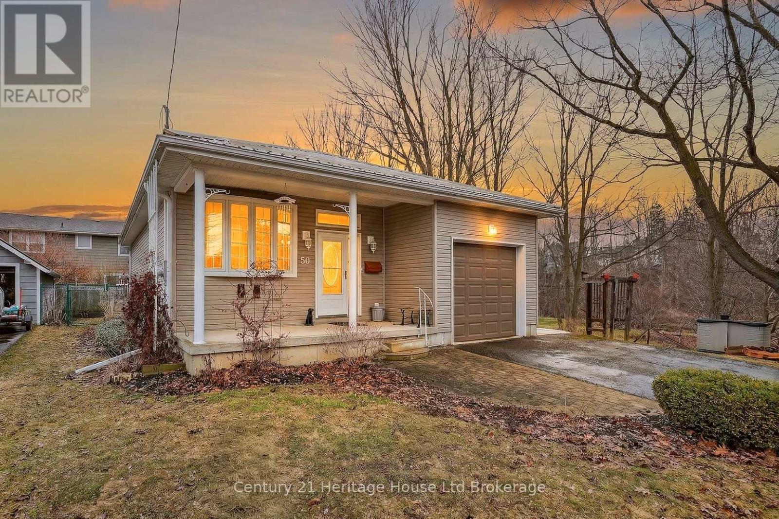 50 WELLINGTON AVENUE