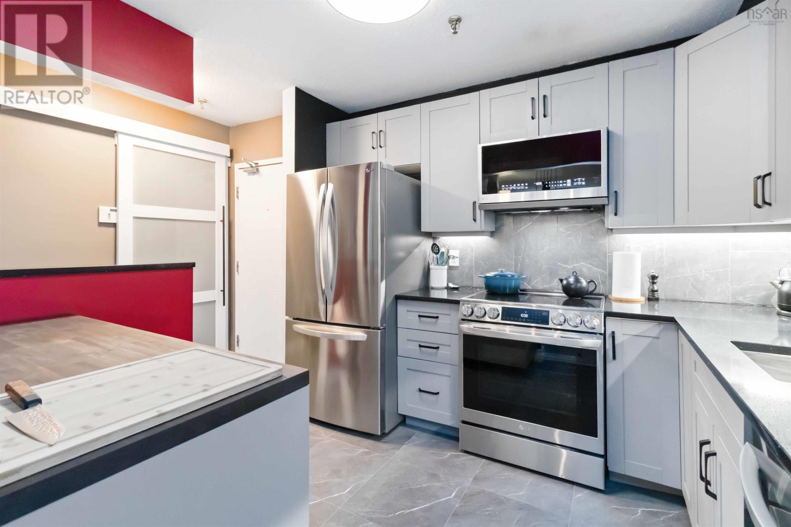 Property 15 of 30 of 104 12 Spinnaker Drive