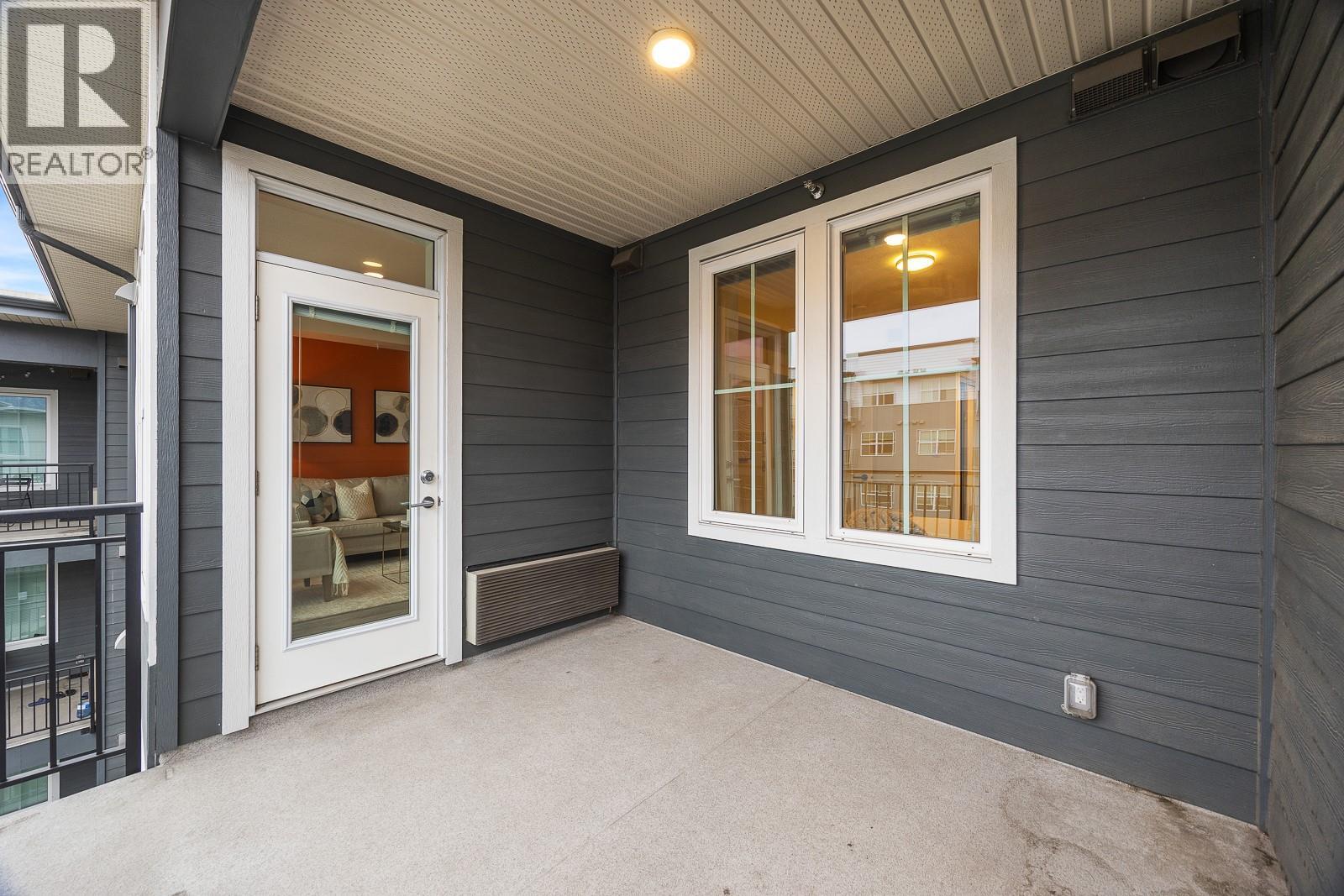 #PH12 1775 Chapman Place - 16