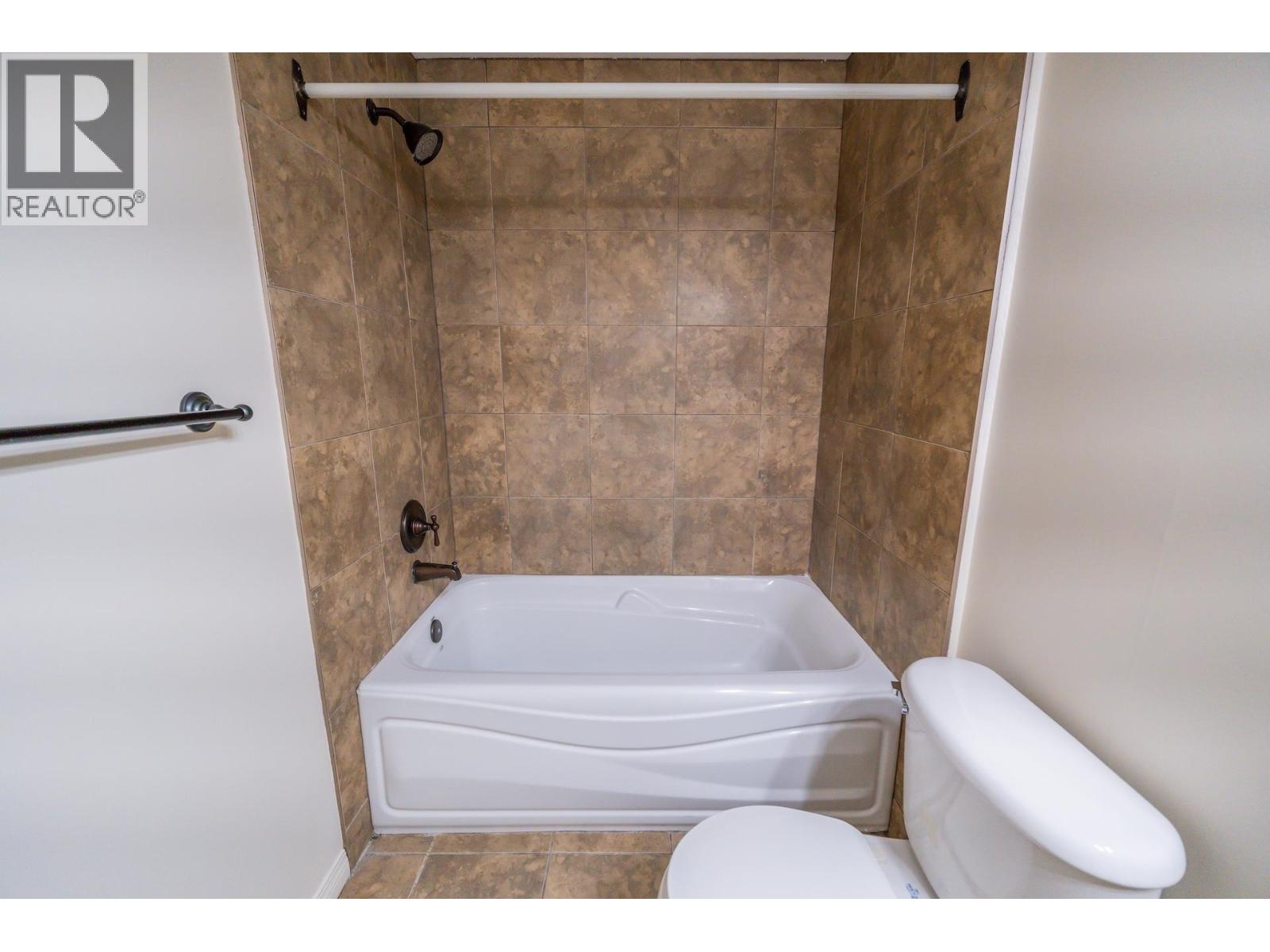 9617 103 AVENUE - 31