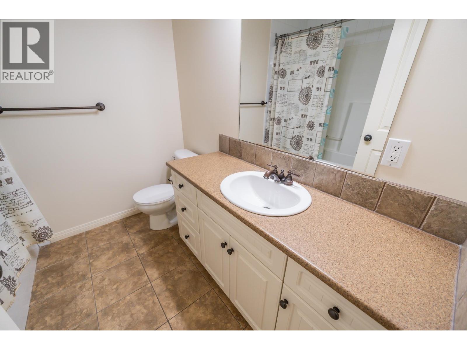 9617 103 AVENUE - 27