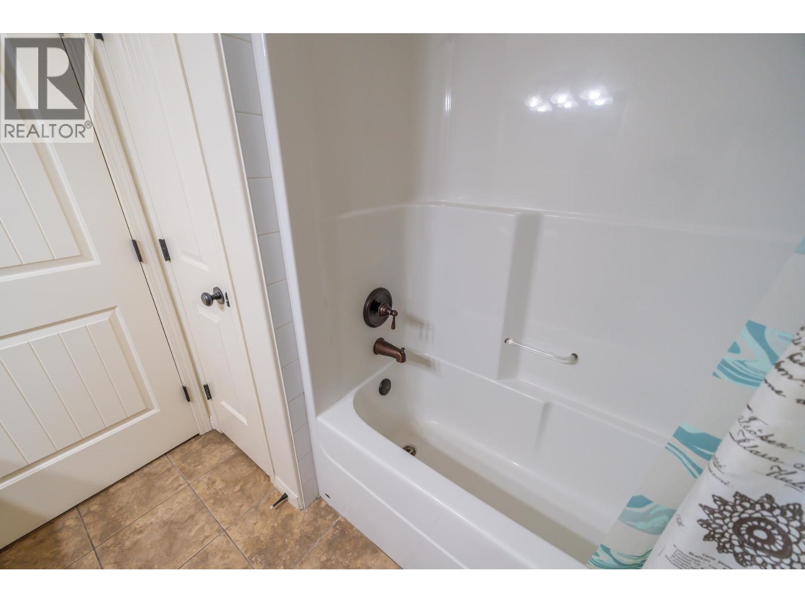 9617 103 AVENUE - 26