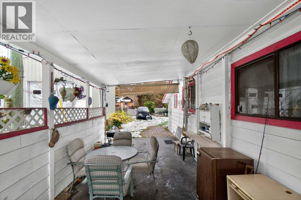 7331 52 Street NE - 37