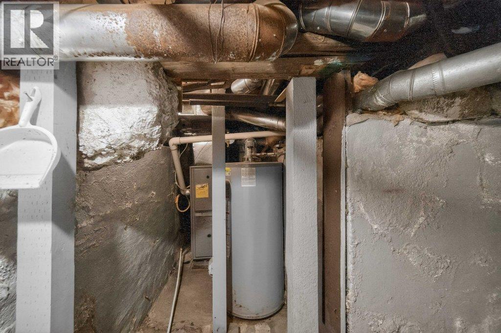 7331 52 STREET NE - 45