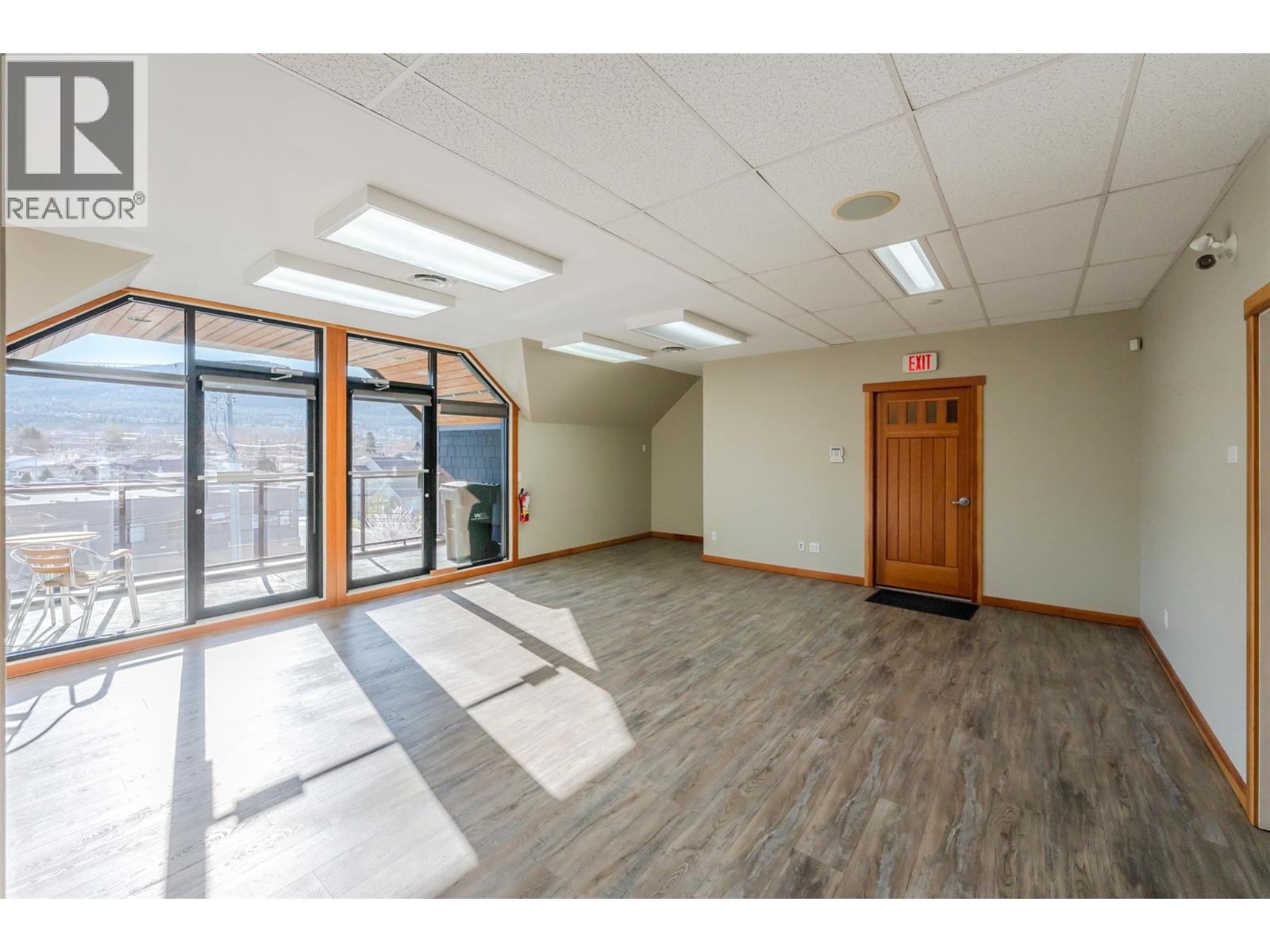 1516 Fairview Road Unit# 301, Penticton