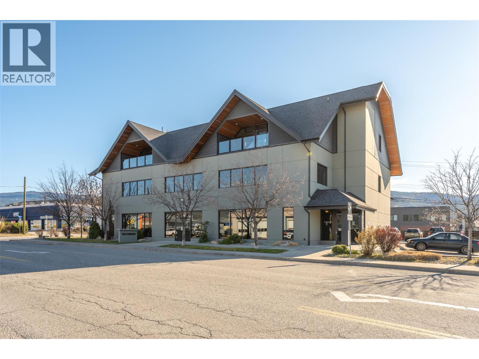 1516 Fairview Road Unit# 301, Penticton