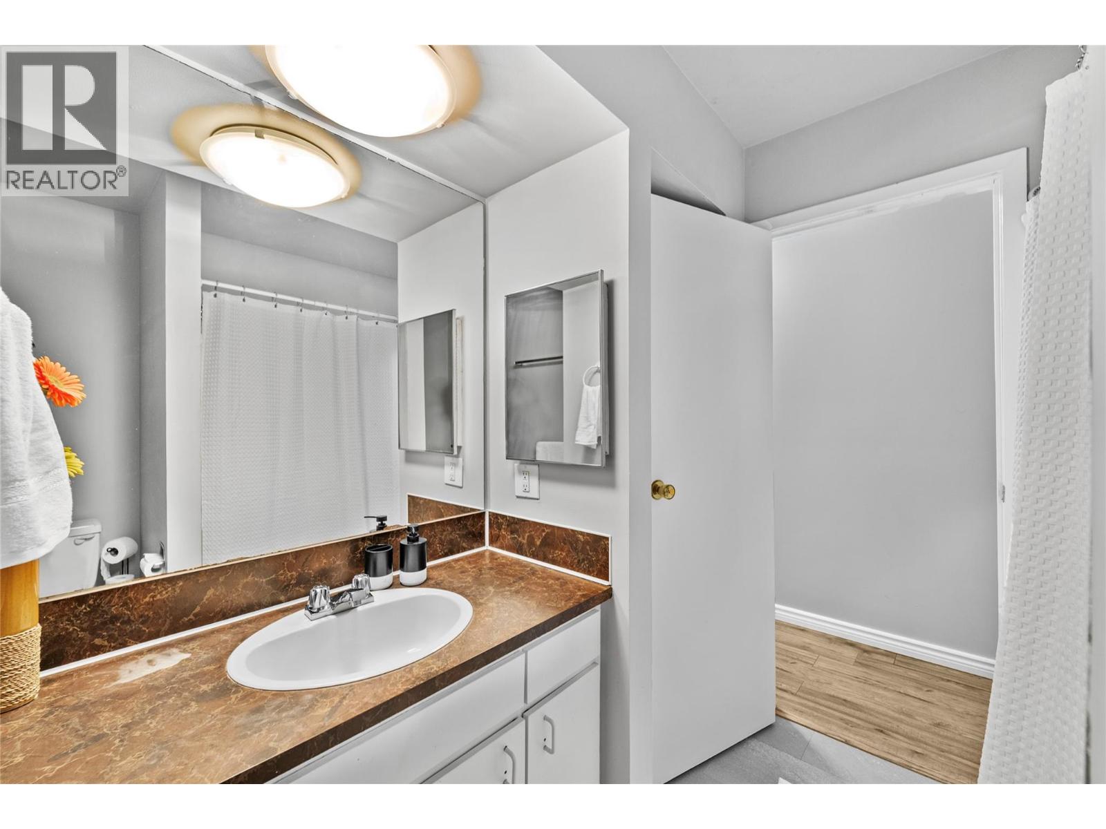 1435 SUMMIT Drive Unit# 29, Kamloops