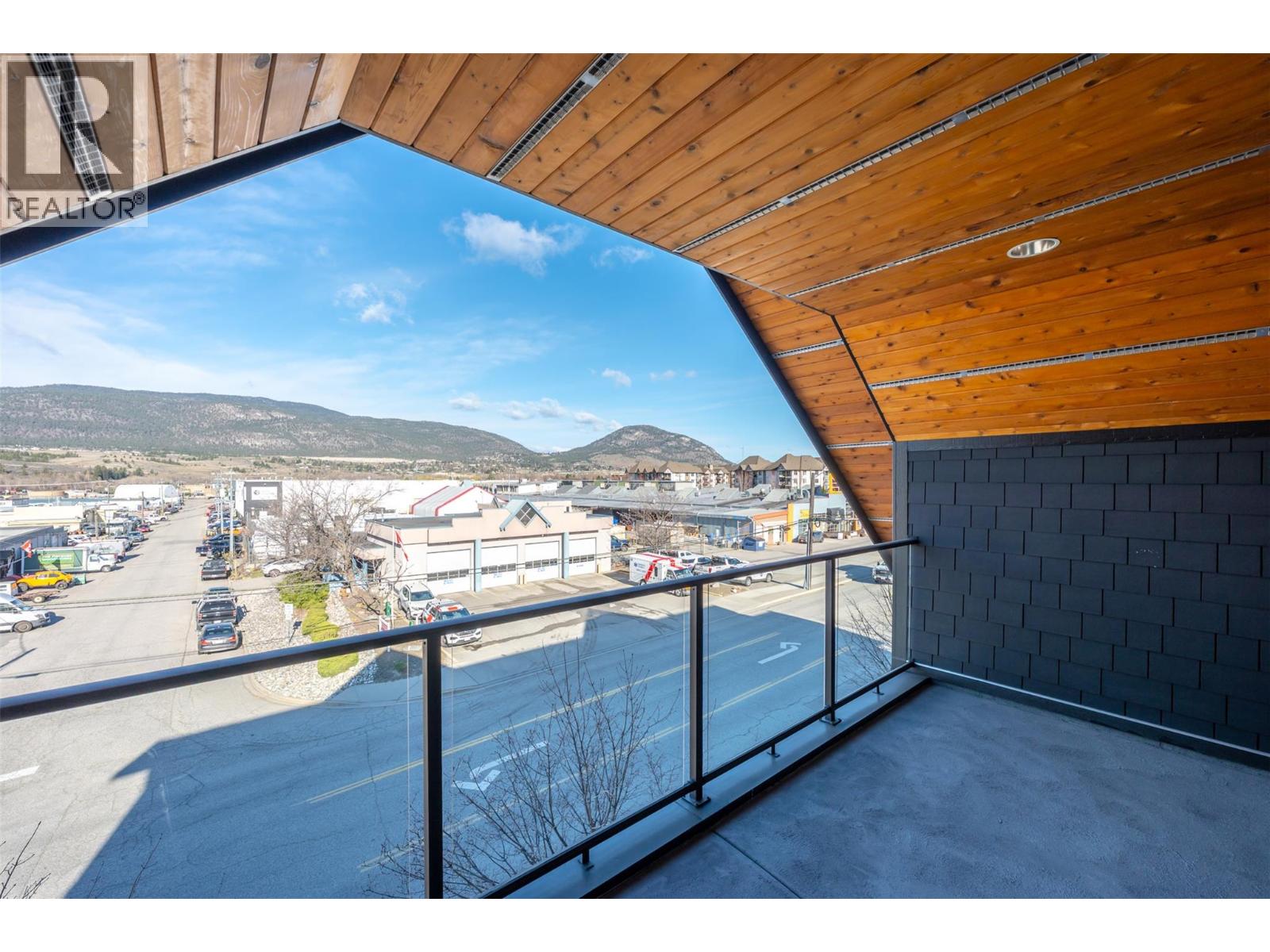 1516 Fairview Road Unit# 301, Penticton