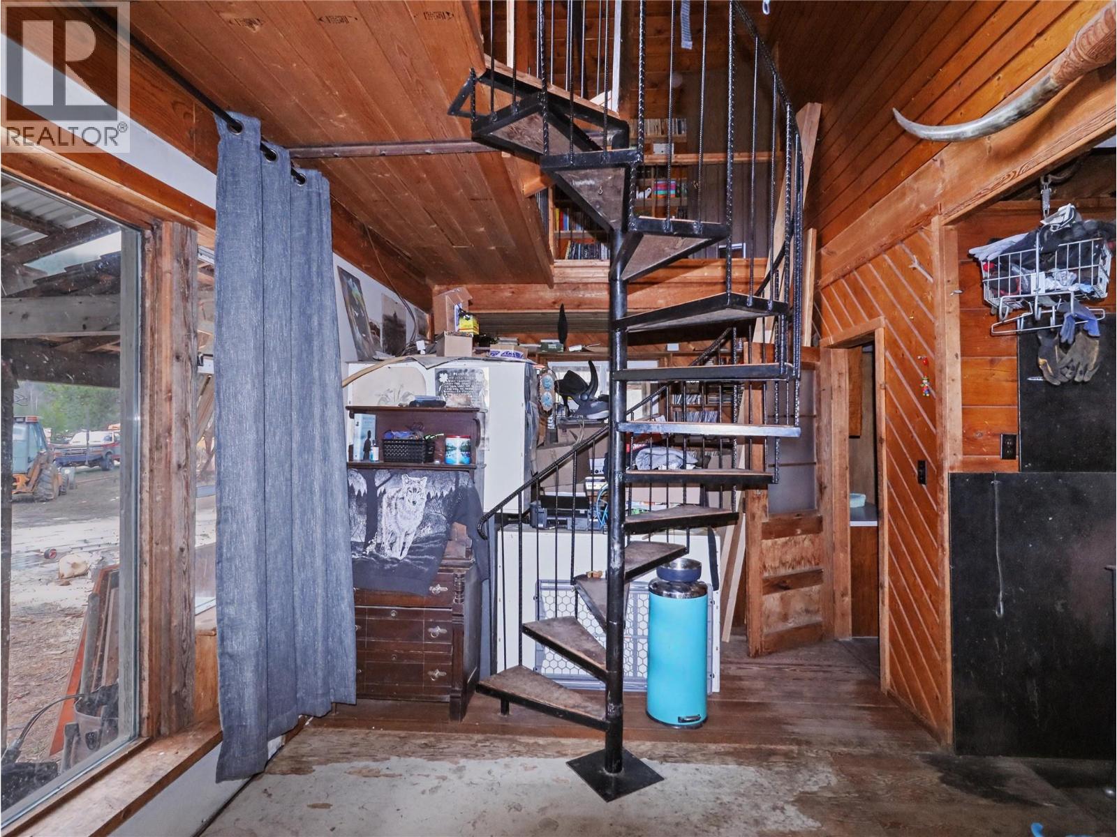 18105 North Fork Road, Grand Forks