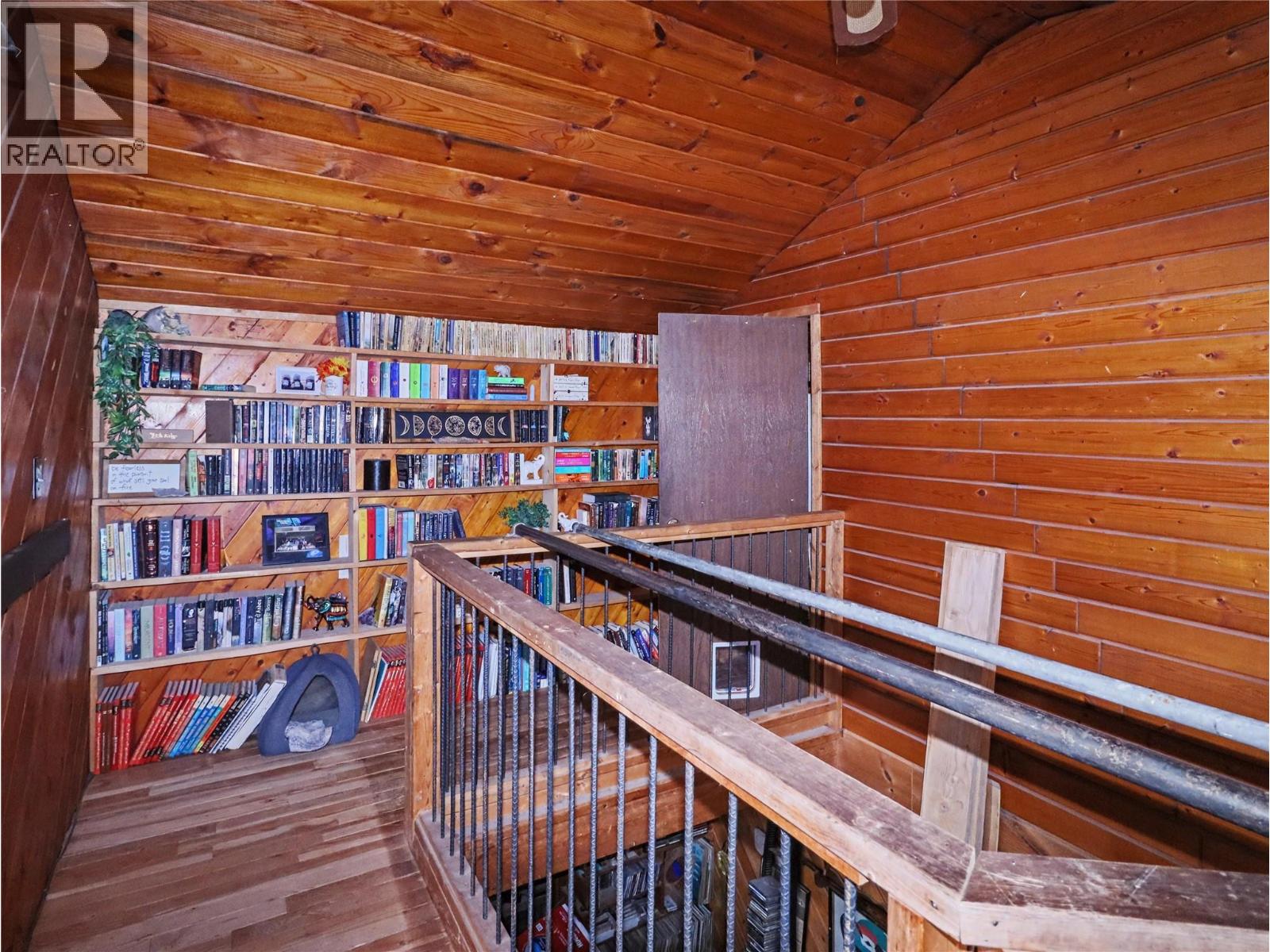 18105 North Fork Road, Grand Forks