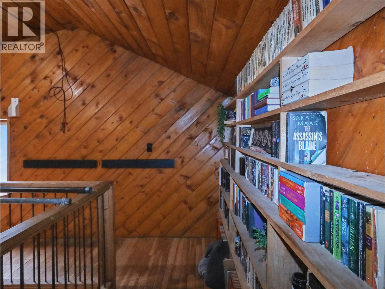 18105 North Fork Road, Grand Forks