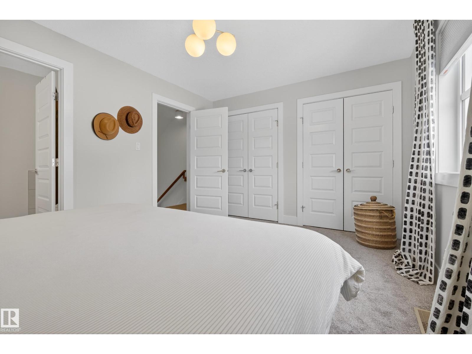 9012 92 AV NW, Edmonton