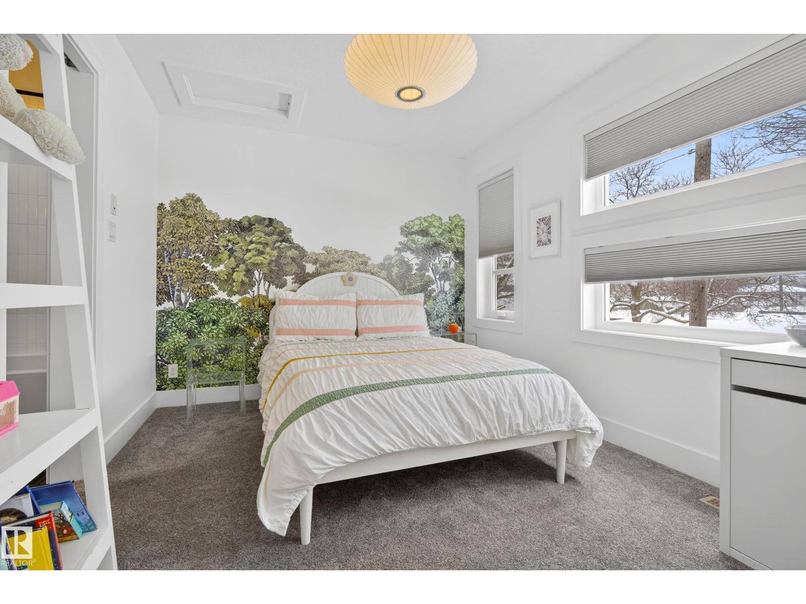 9012 92 AV NW, Edmonton