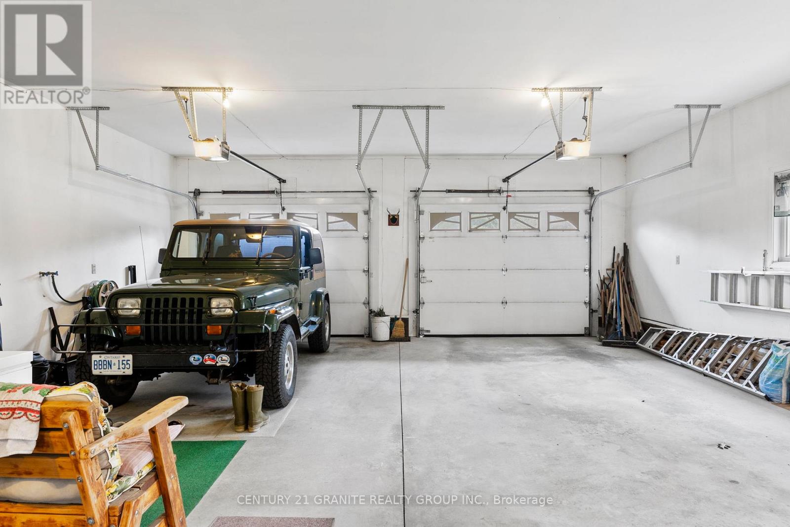 6 STRINGER ROAD - 34