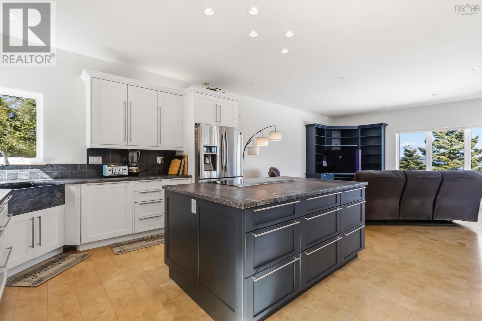 Property 31 of 51 of 82 Bells Cove Extension