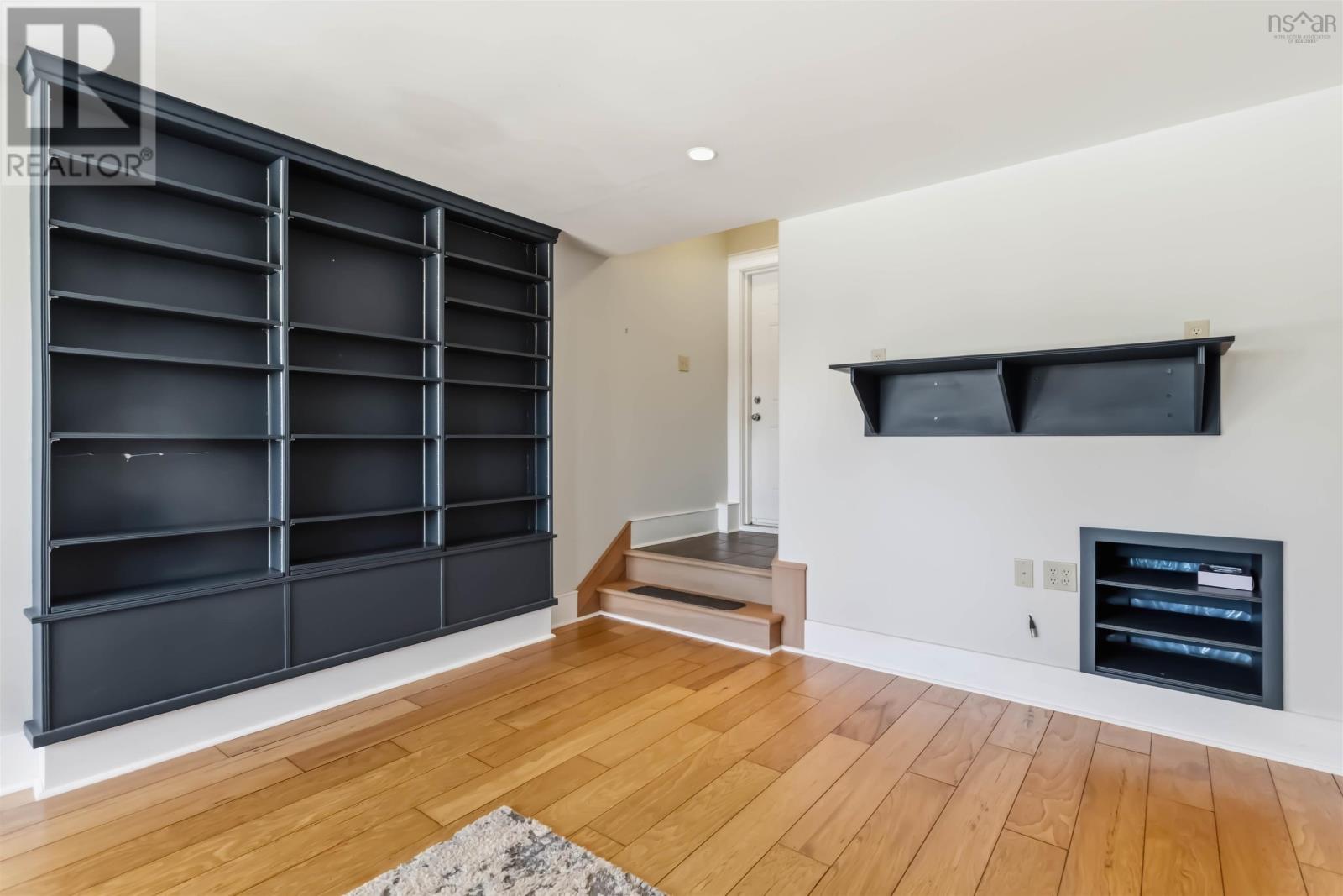 Property 20 of 51 of 82 Bells Cove Extension