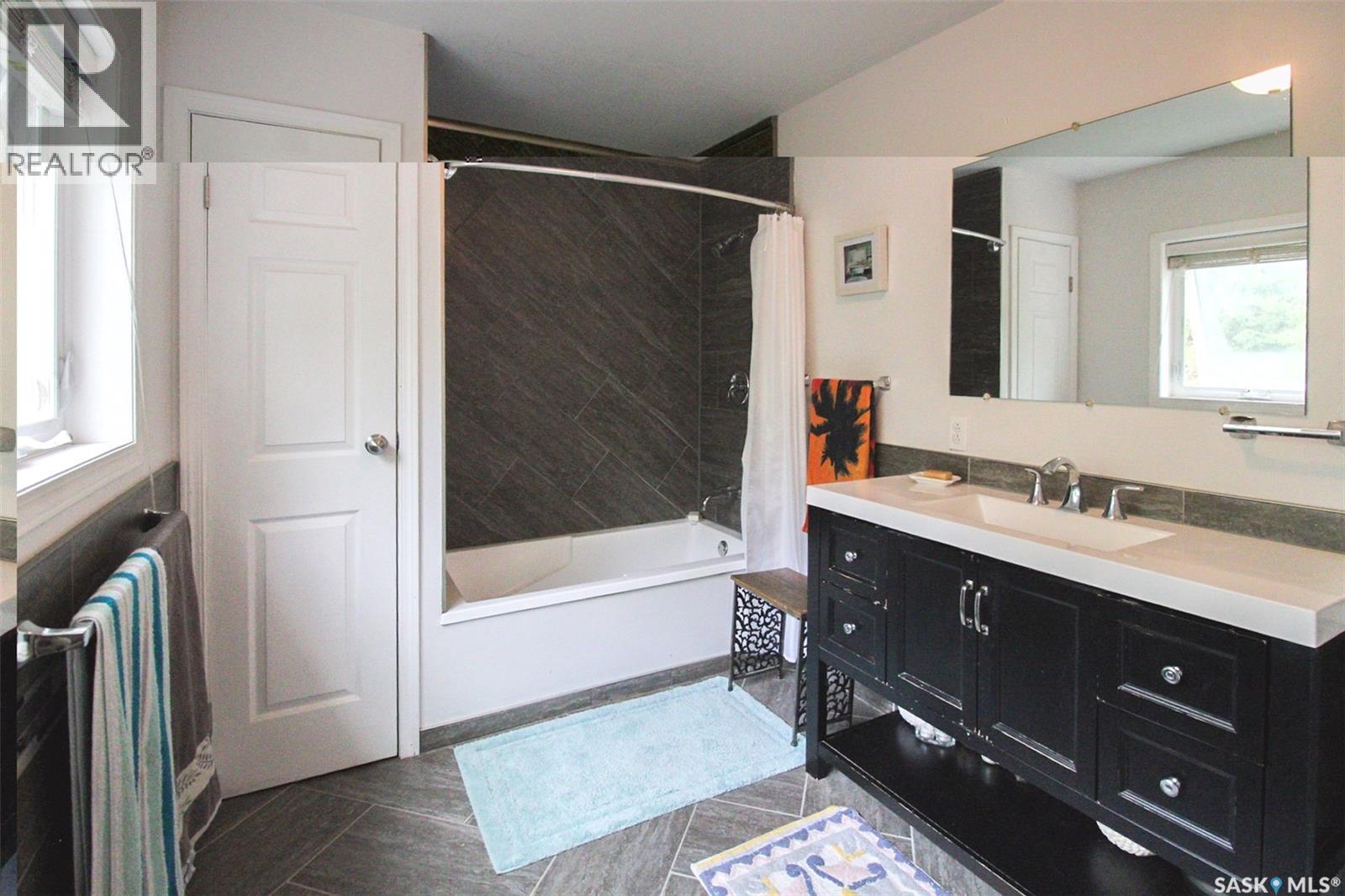 35 acre Retreat near Melfort — photo 27