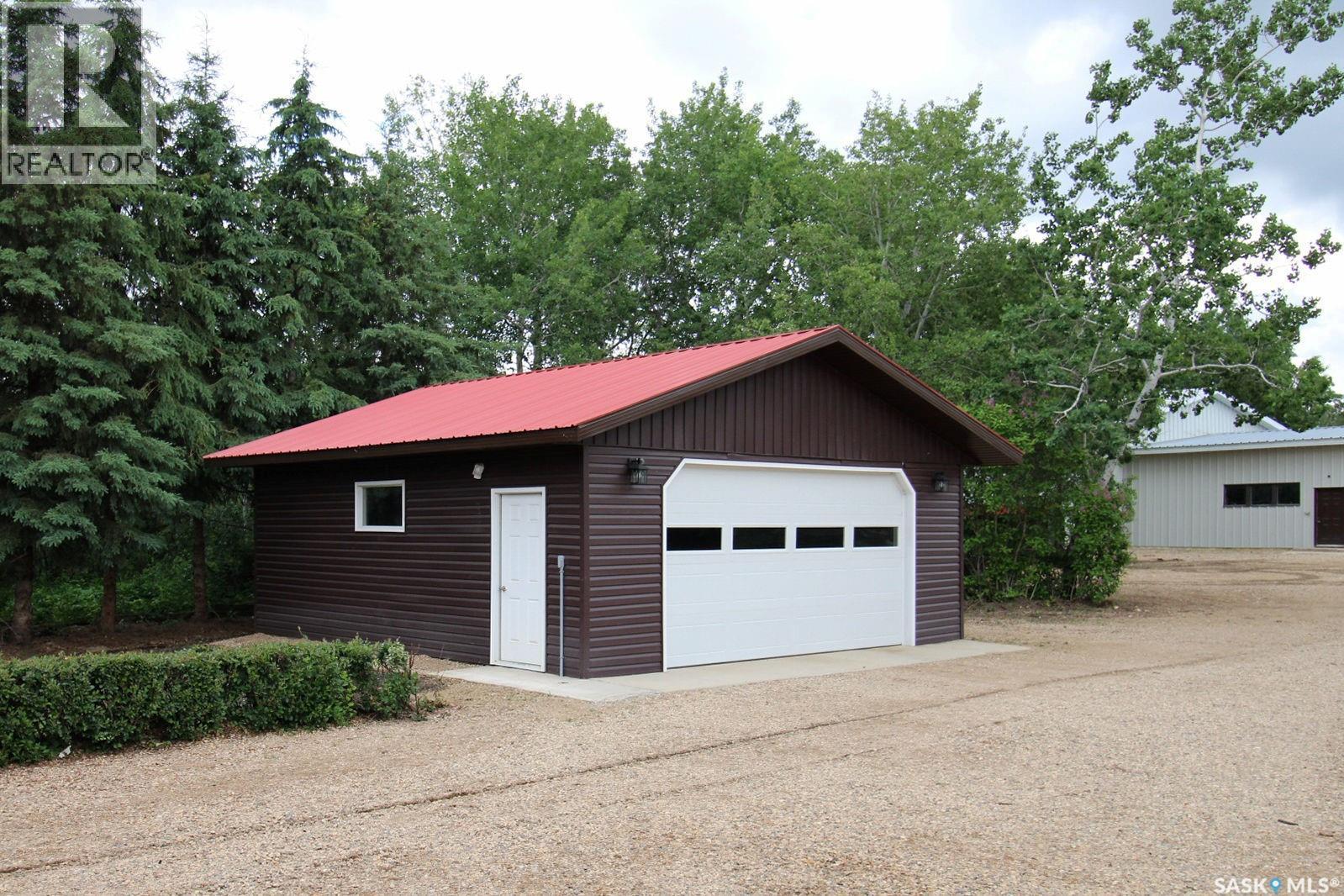 35 acre Retreat near Melfort — photo 38
