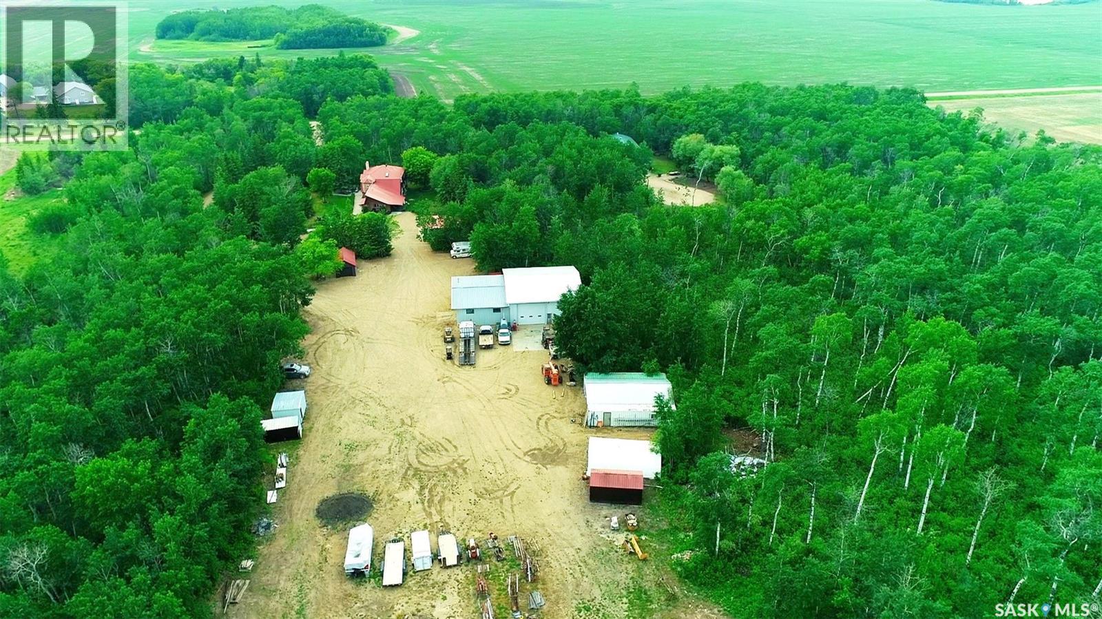 35 acre Retreat near Melfort — photo 45