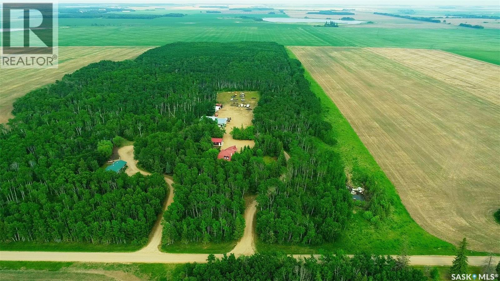 35 acre Retreat near Melfort — photo 47