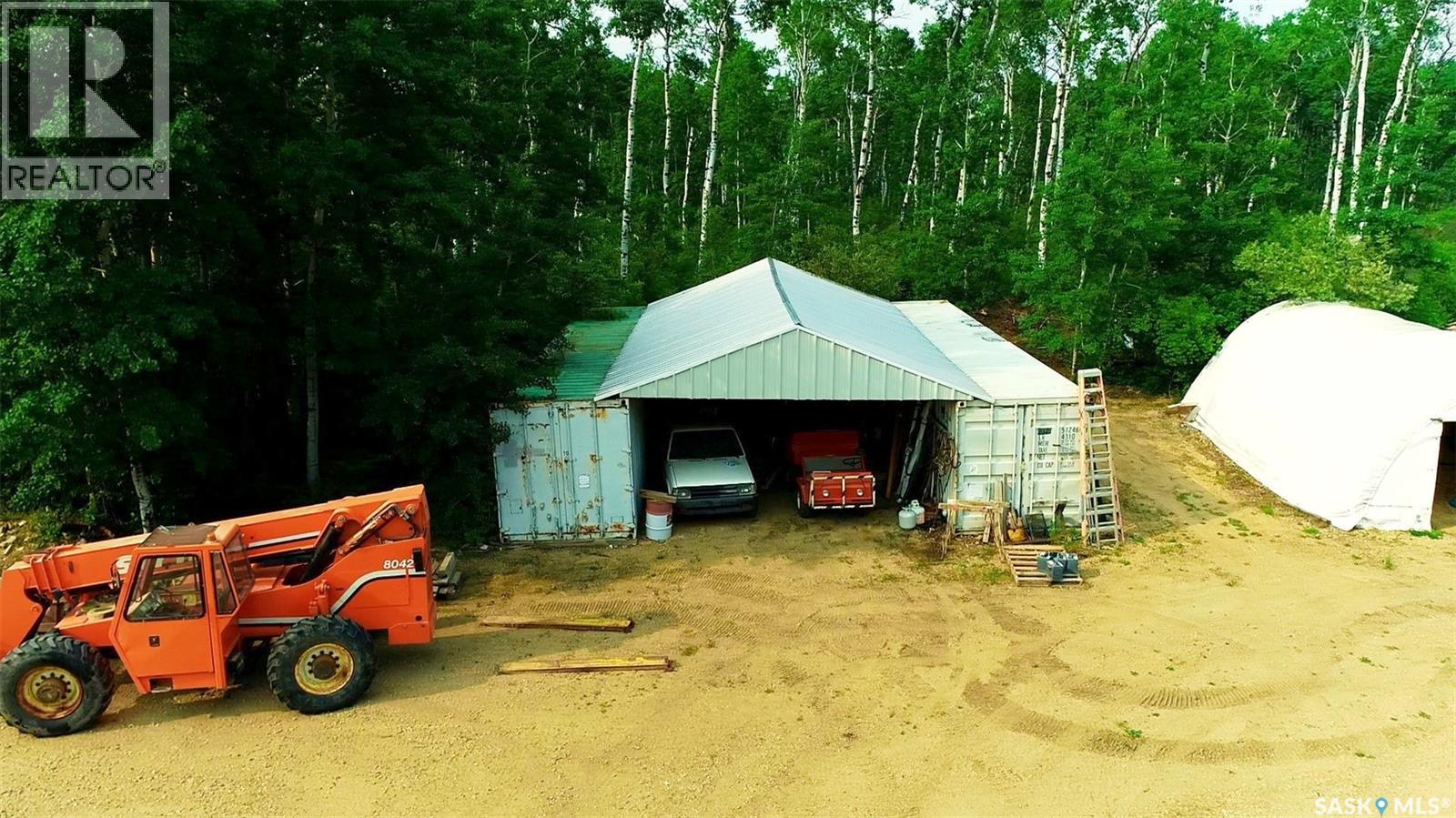 35 acre Retreat near Melfort — photo 8