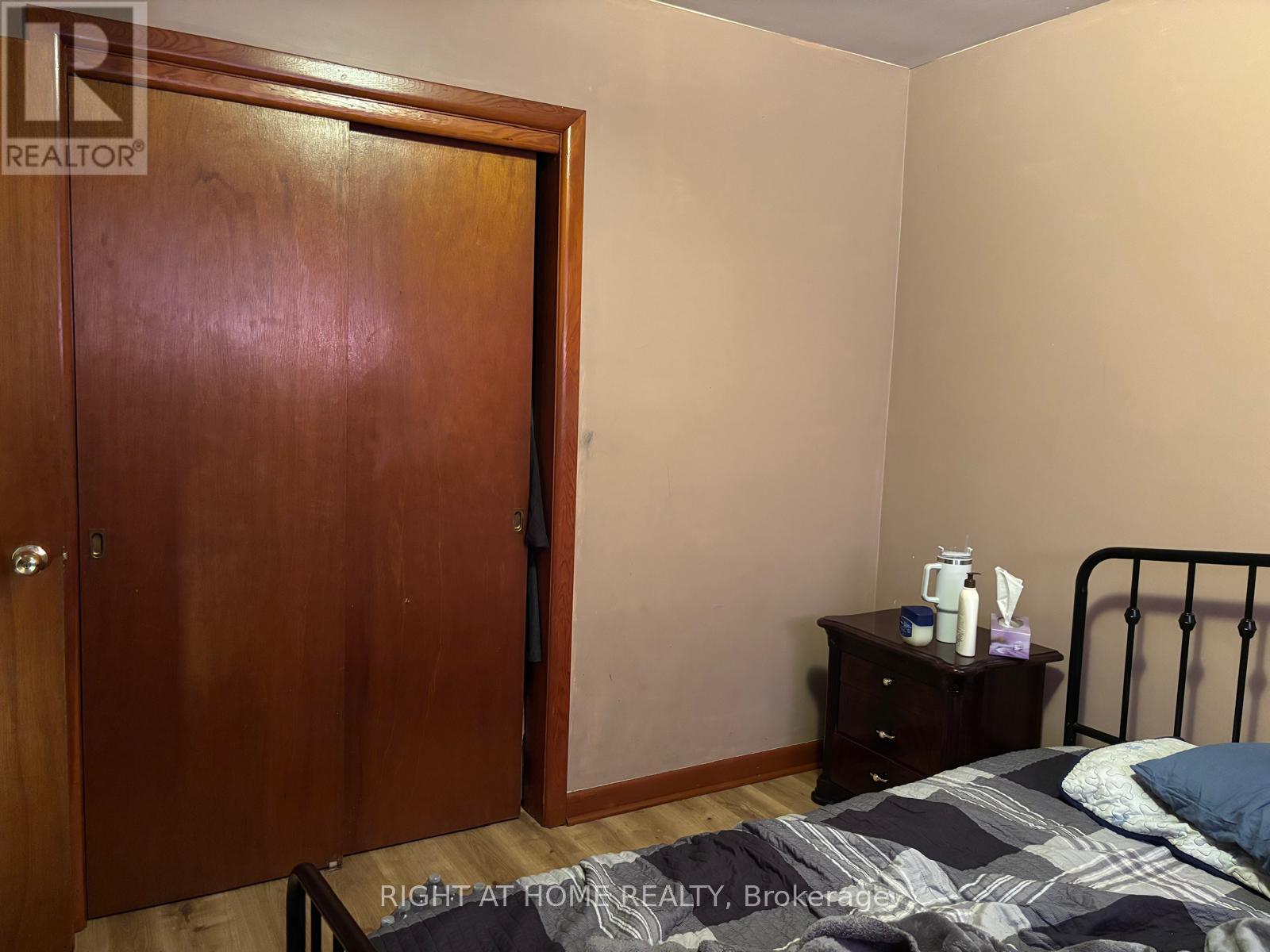 1224 DUNSMURE ROAD - 10