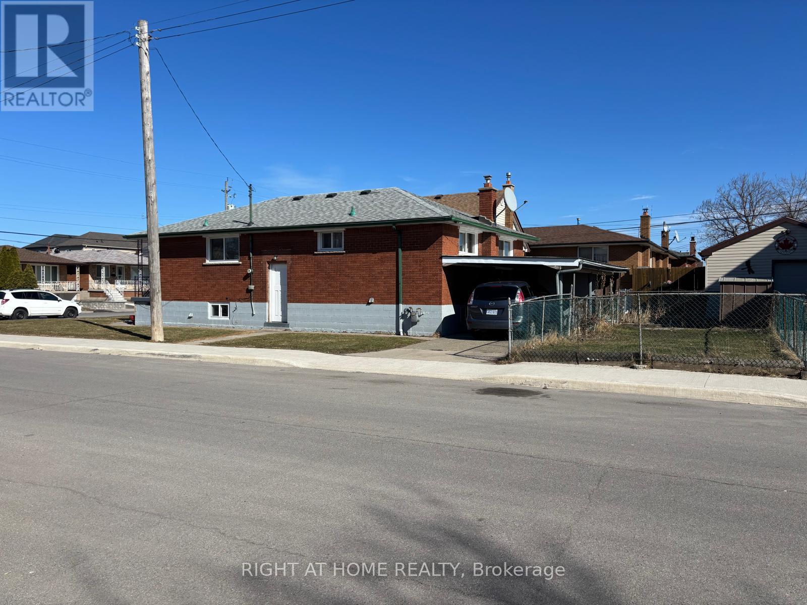 1224 DUNSMURE ROAD - 18