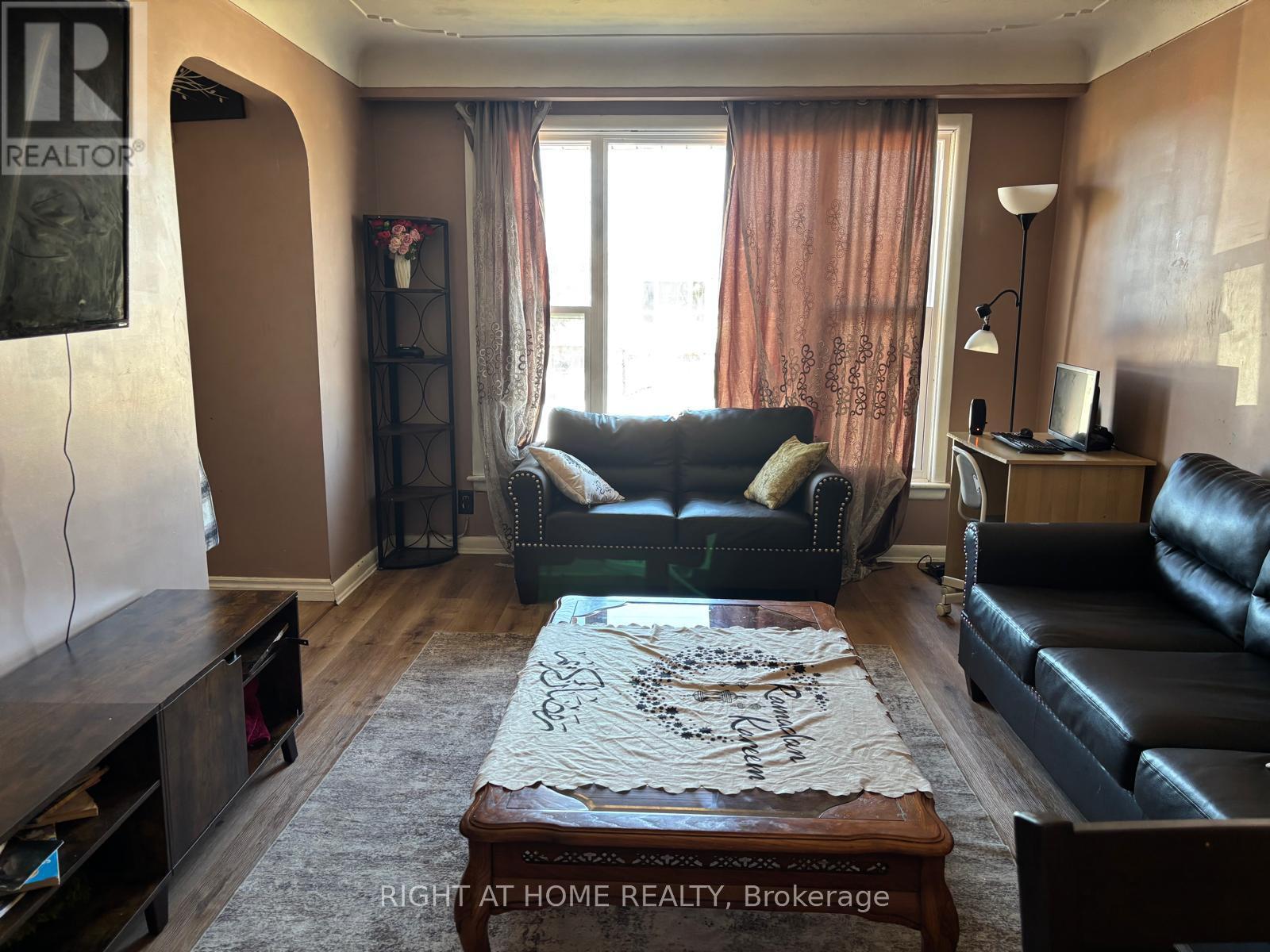 1224 DUNSMURE ROAD - 6