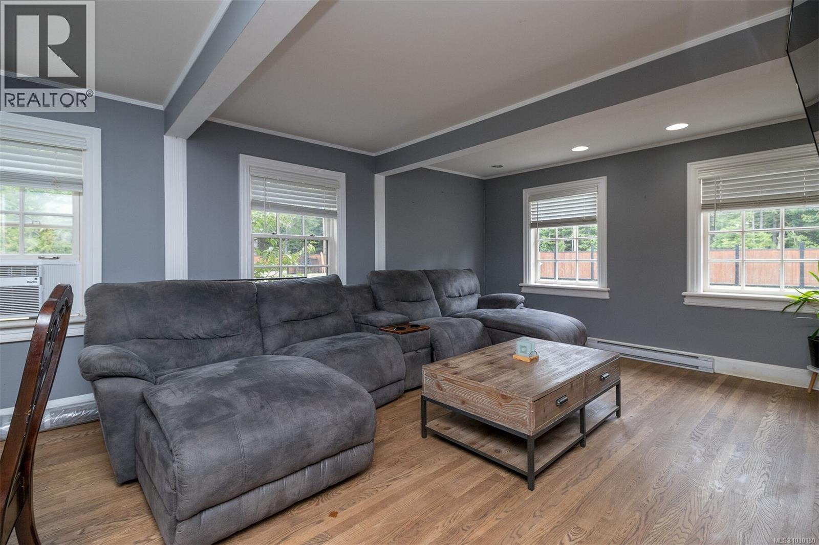 285 Polegate Rd - 8