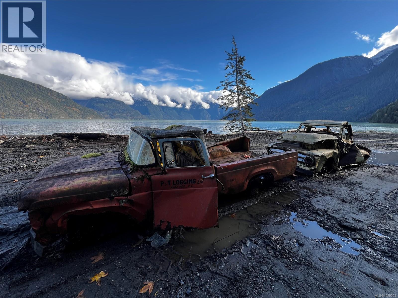 LOT 49 BUSBY ISLAND - 37