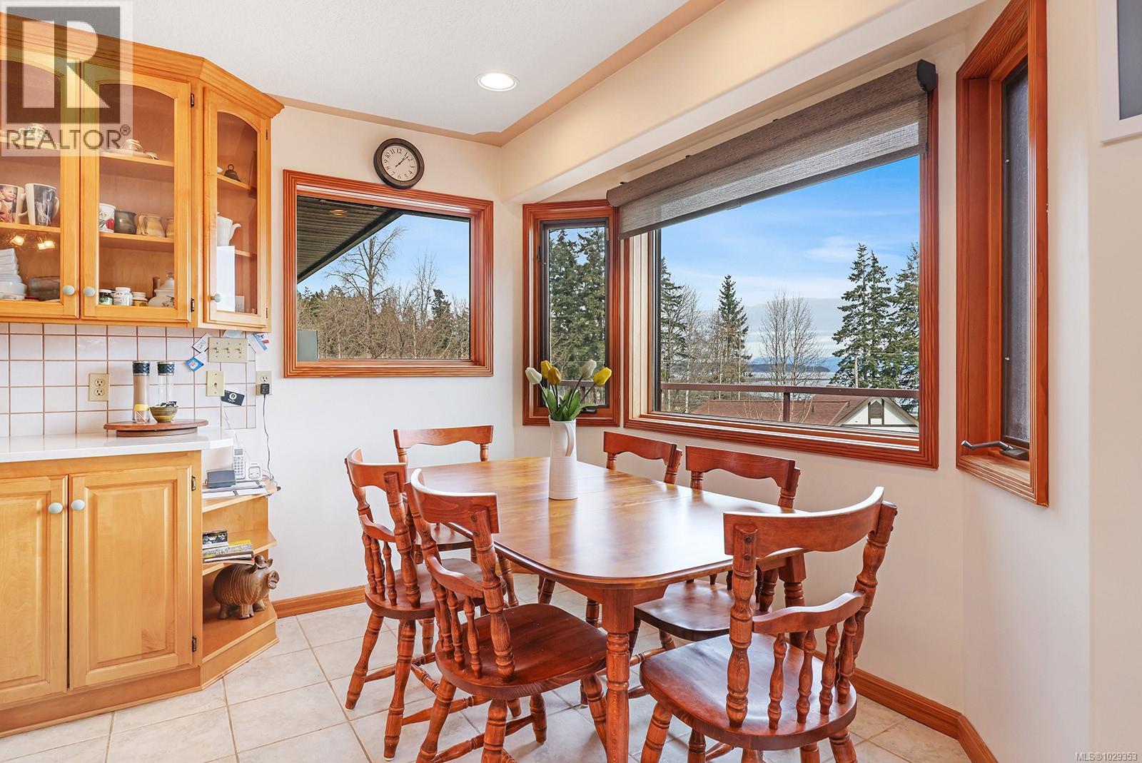 3882 WAVECREST RD - 10