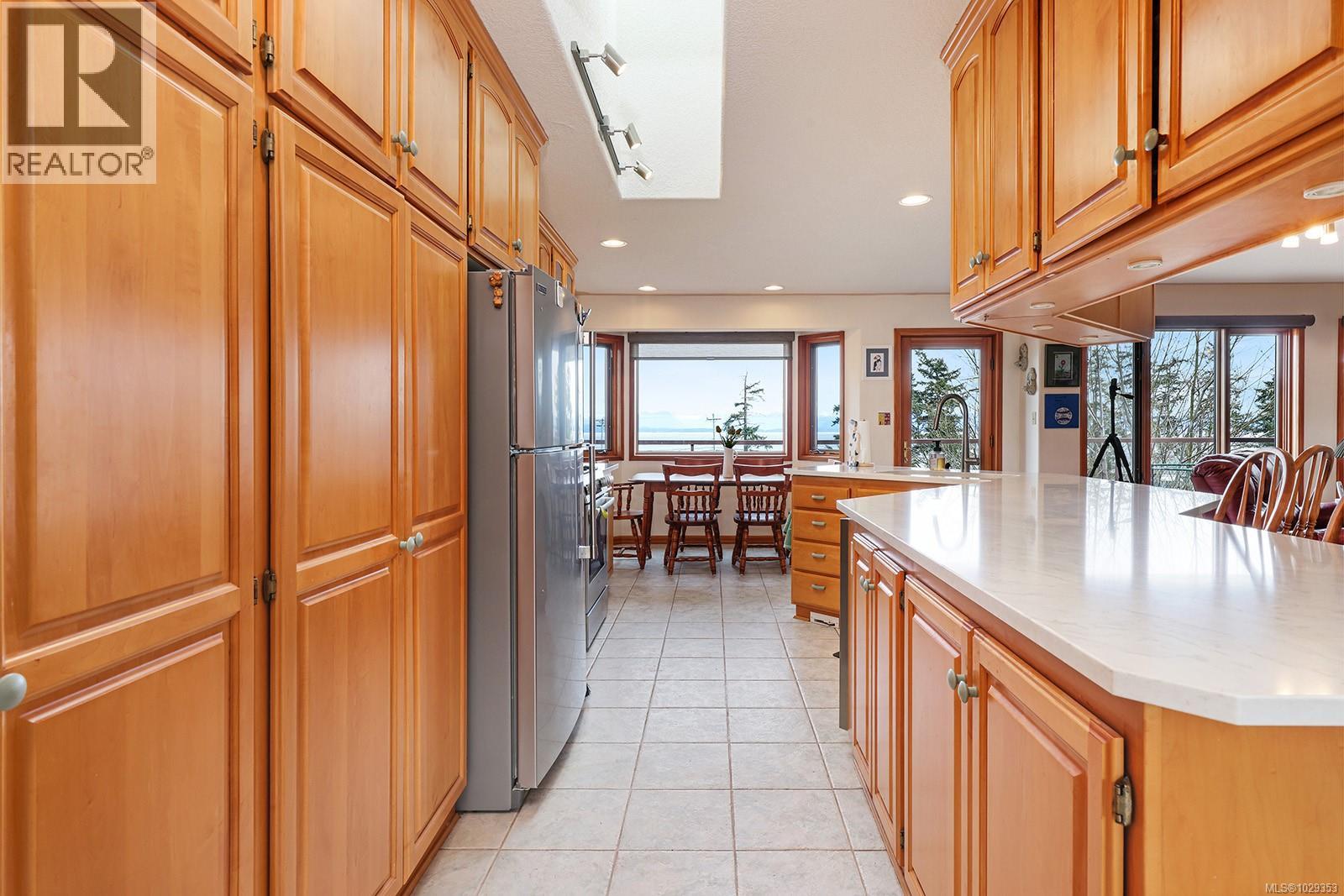 3882 Wavecrest Rd - 11