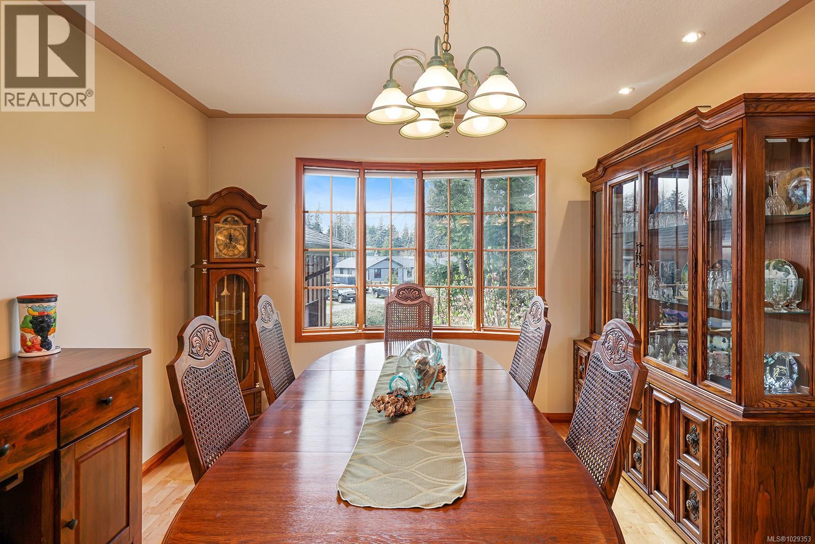 3882 WAVECREST RD - 15