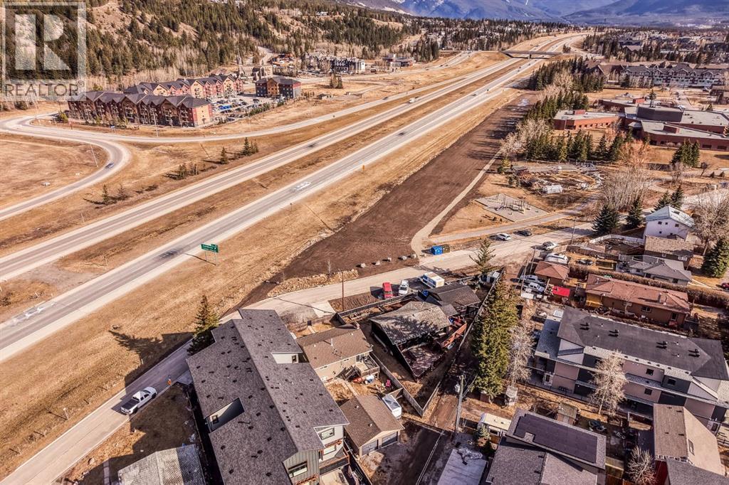 1405 & 1409 MOUNTAIN AVENUE - 9