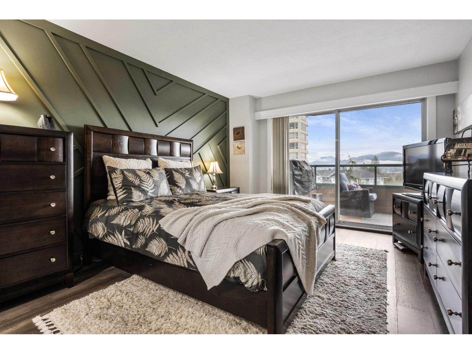 604 3150 GLADWIN ROAD