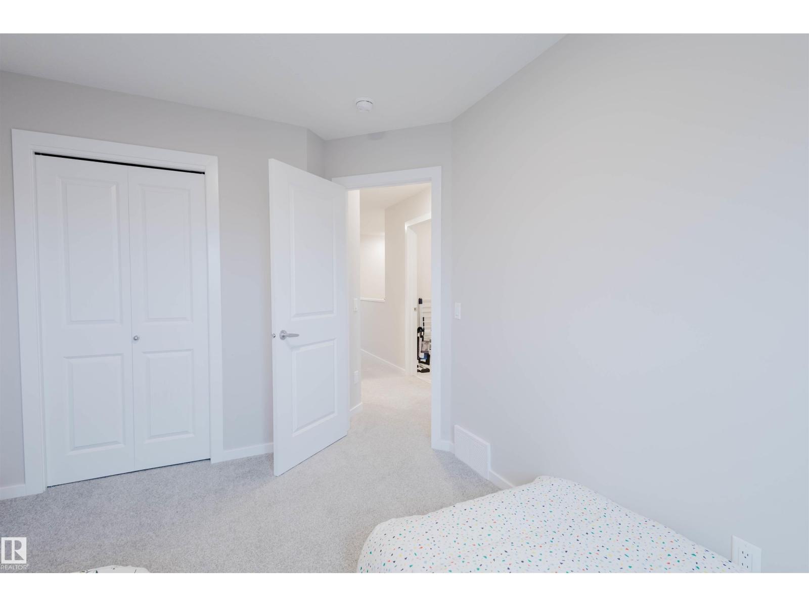 8149 226A ST NW - 35