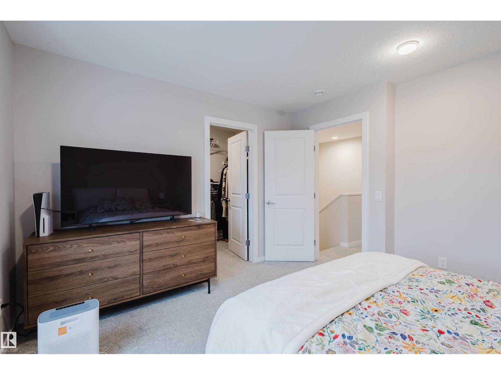 8149 226A ST NW - 27
