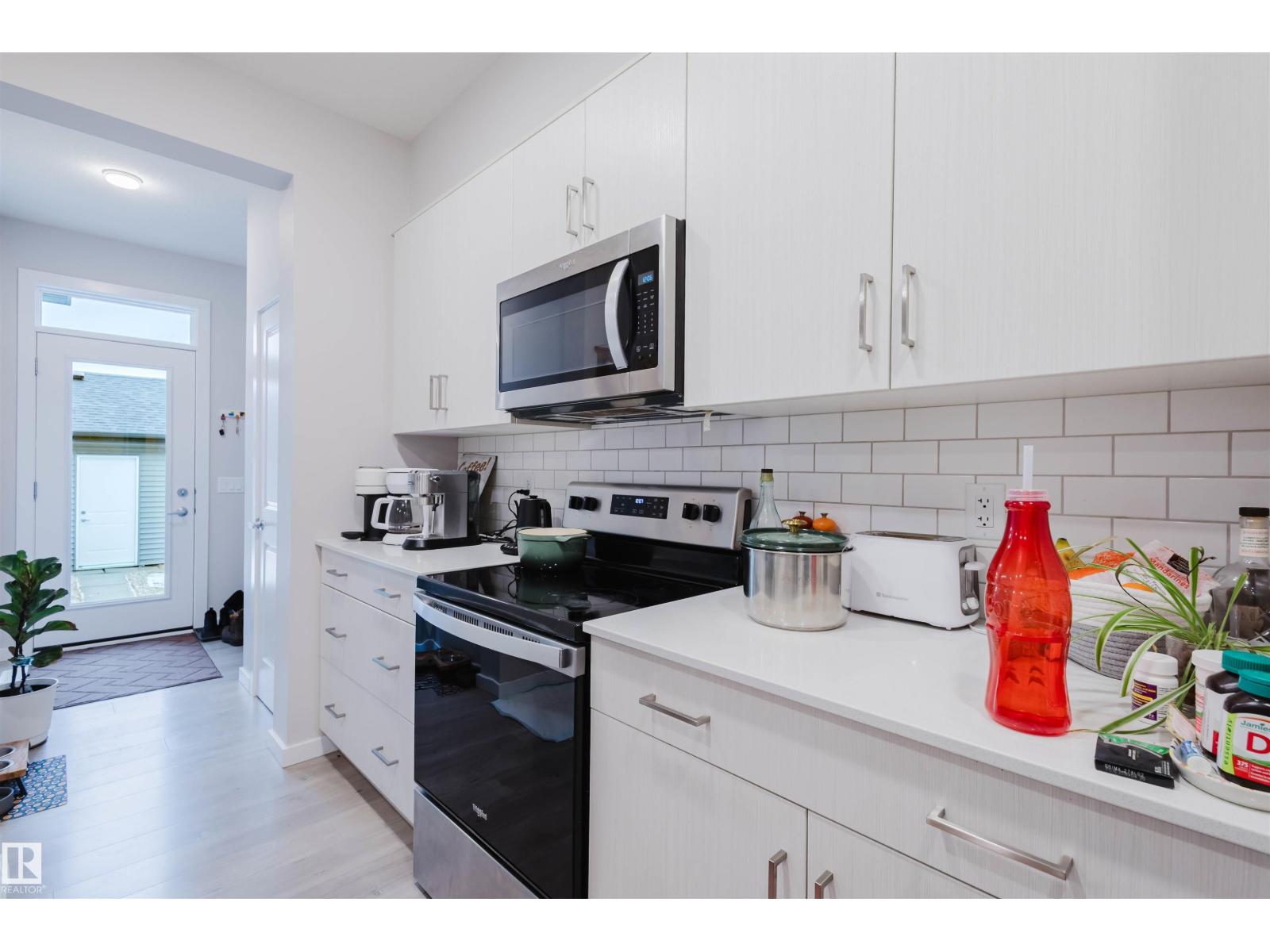 8149 226A ST NW - 12