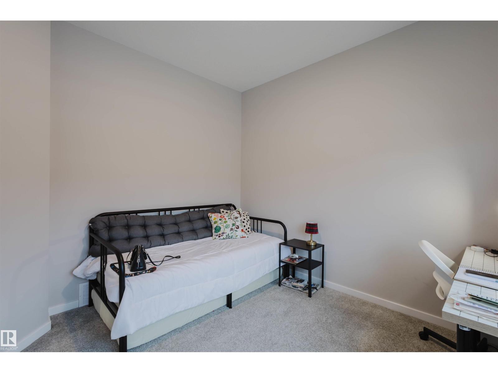 8149 226A ST NW - 7